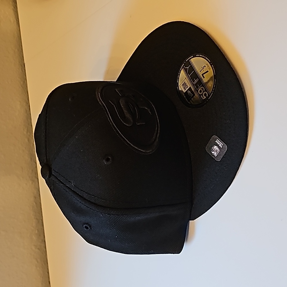 Men's Fitted New era hat 7 1/2